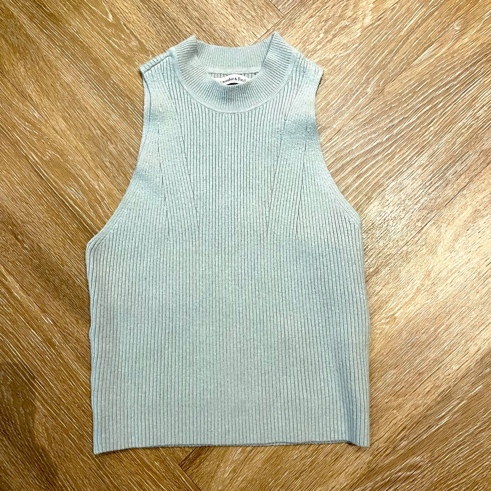 Abercrombie & Fitch Mock Neck Knit Top